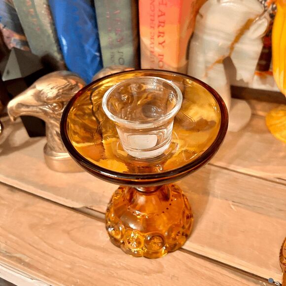 Vintage L.E. Smith Moon and Stars 3-Piece Fairy Lamp - Pedestal - Amber - Picture 4 of 7